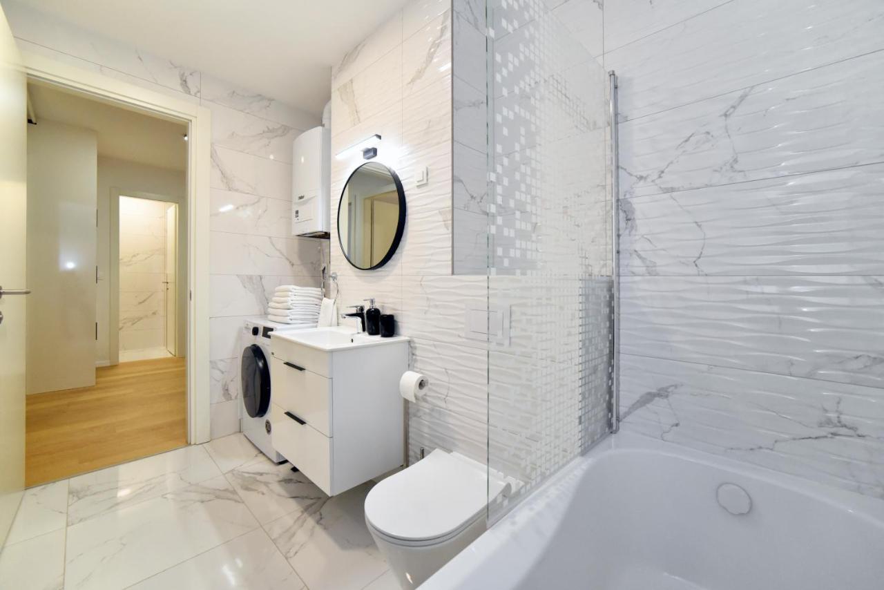 Ophelia Apartment With Parking Zagabria Esterno foto