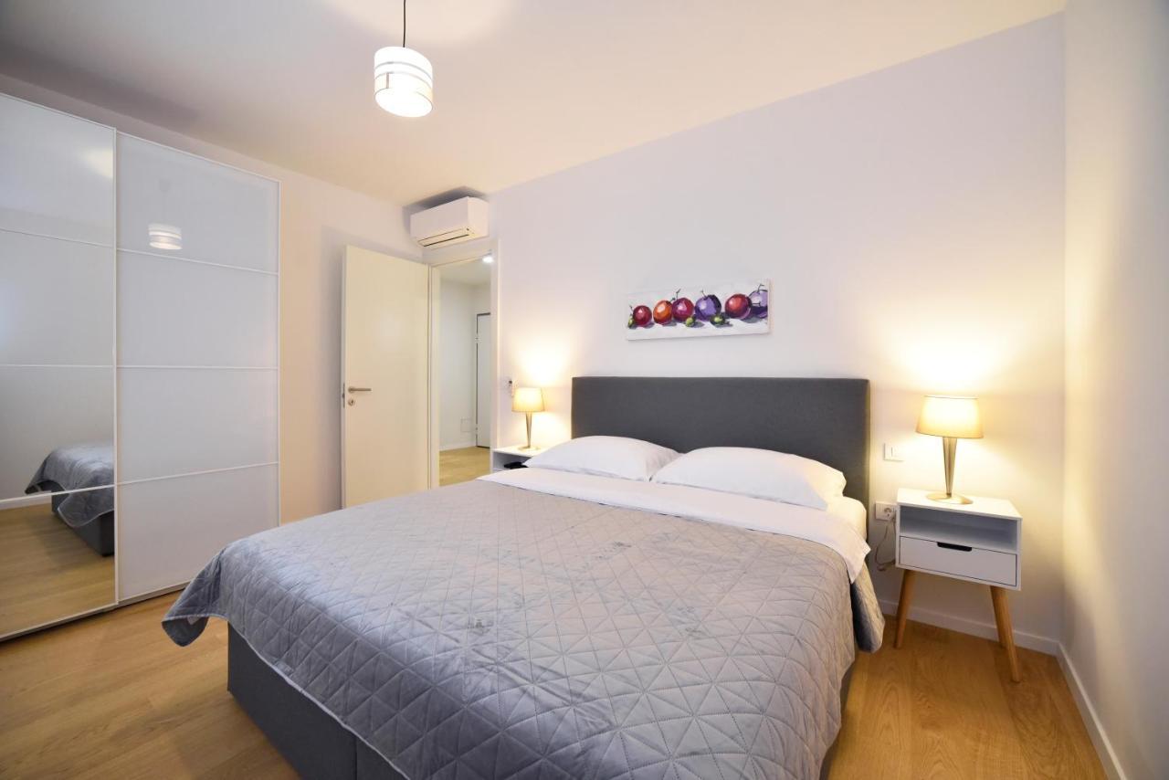 Ophelia Apartment With Parking Zagabria Esterno foto