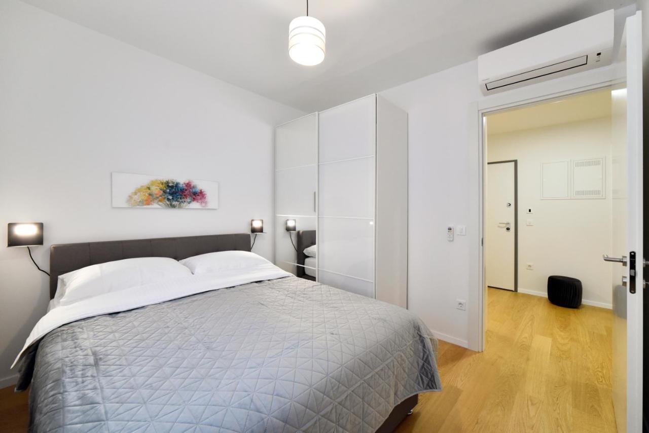 Ophelia Apartment With Parking Zagabria Esterno foto