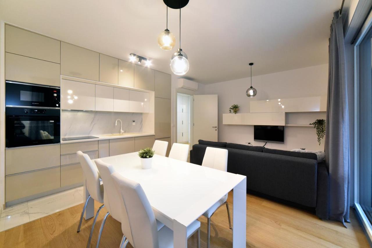 Ophelia Apartment With Parking Zagabria Esterno foto