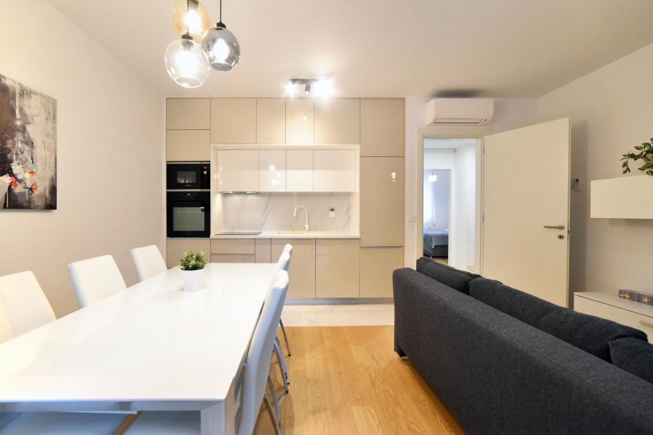 Ophelia Apartment With Parking Zagabria Esterno foto
